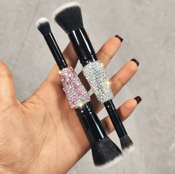 Lumière Luxe Dual Brush